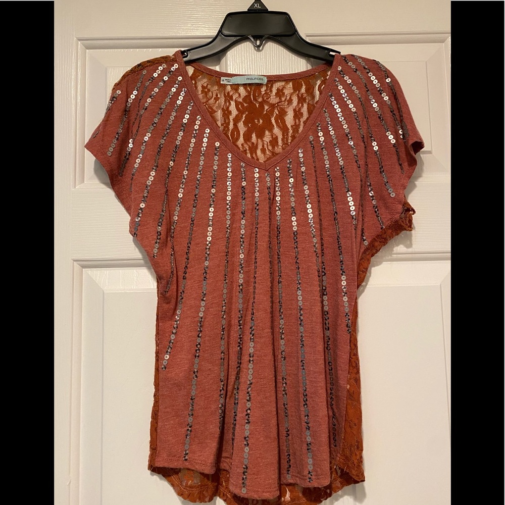 Women’s short sleeve top